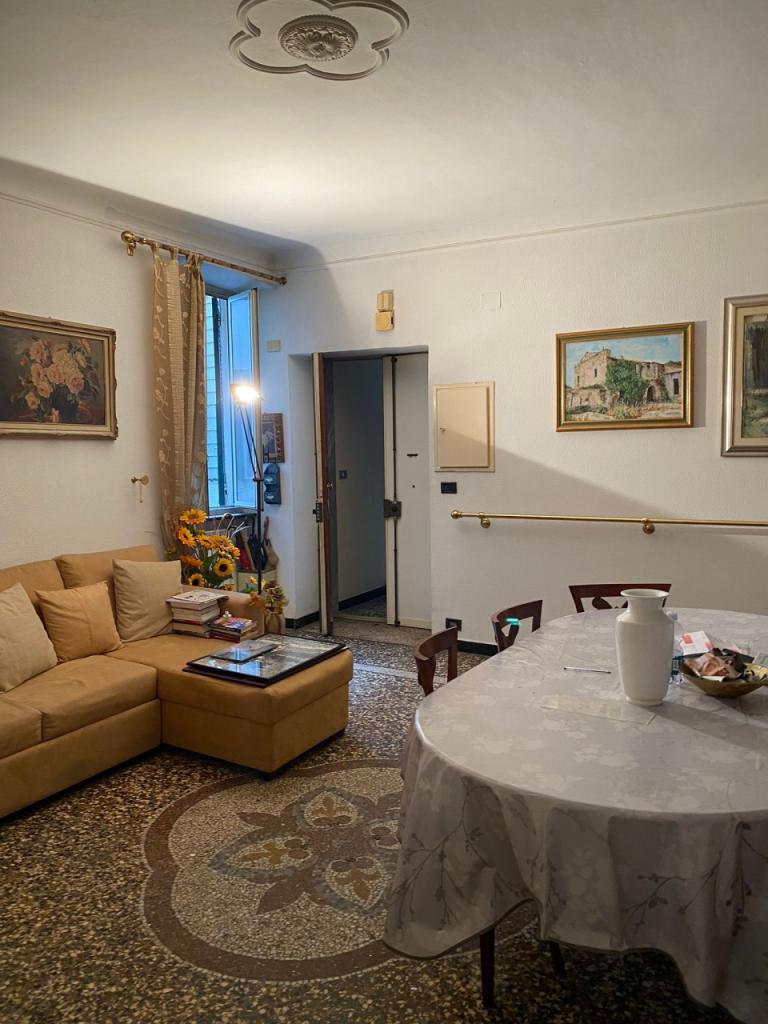 casa indipendente in vendita a Genova in zona Foce