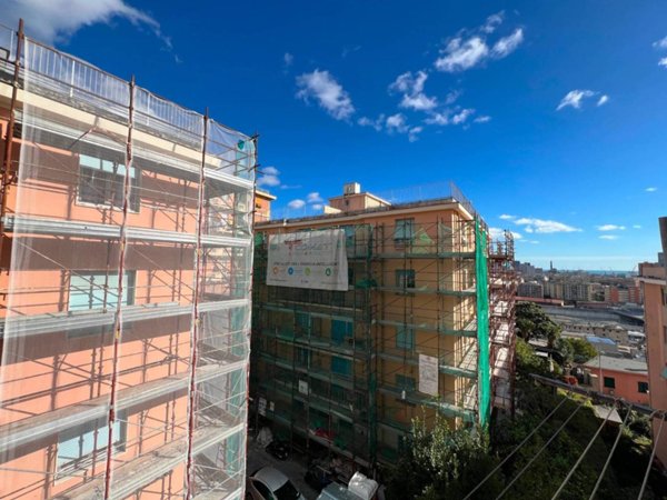 appartamento in vendita a Genova in zona Cornigliano