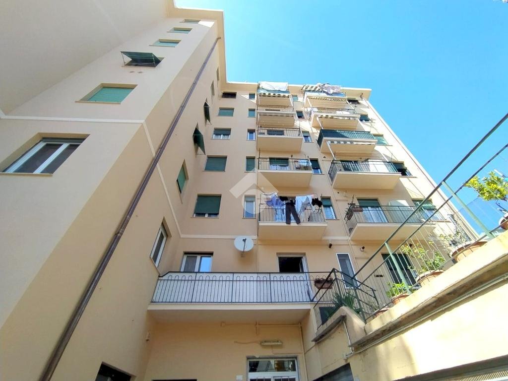 appartamento in vendita a Genova in zona Voltri