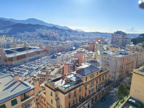 appartamento in vendita a Genova in zona Staglieno