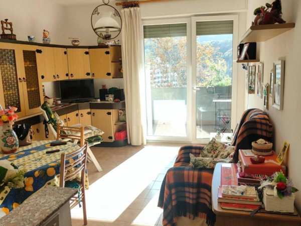 appartamento in vendita a Genova in zona Rivarolo