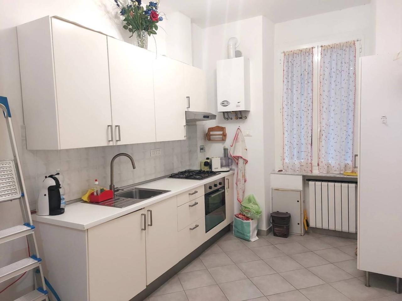 appartamento in vendita a Genova in zona Sestri Ponente