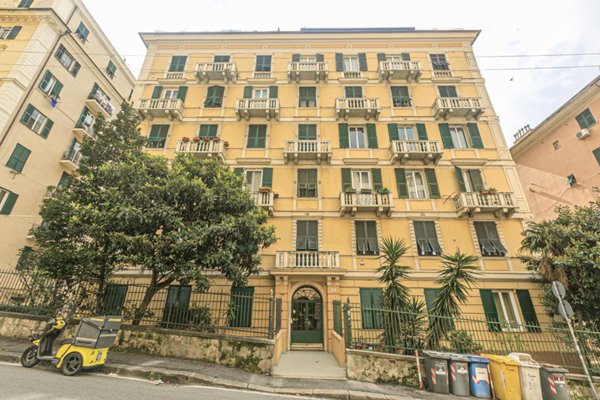 ufficio in vendita a Genova in zona Oregina