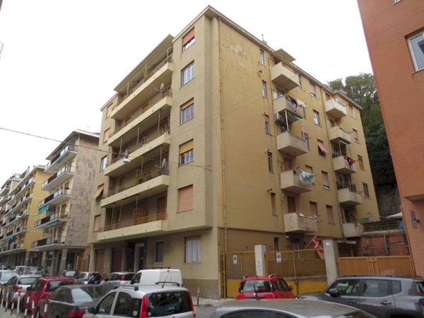 ufficio in vendita a Genova in zona Castelletto