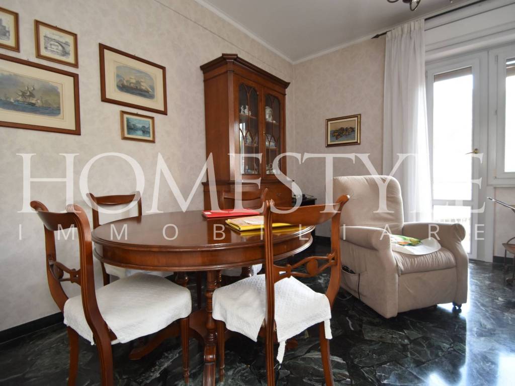 appartamento in vendita a Genova in zona Marassi
