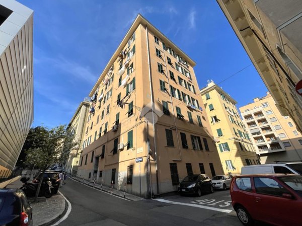 appartamento in vendita a Genova in zona Lagaccio / Granarolo