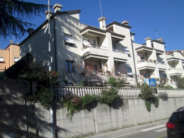 casa indipendente in vendita a Genova in zona Bolzaneto