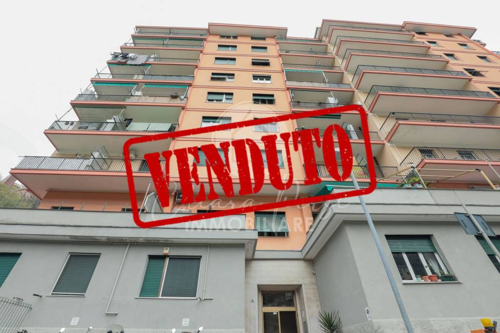 appartamento in vendita a Genova in zona Quezzi