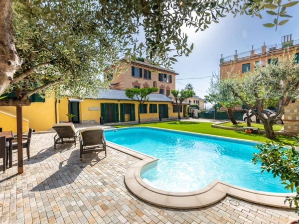 casa indipendente in vendita a Genova in zona Nervi