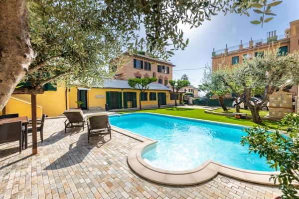 casa indipendente in vendita a Genova in zona Nervi