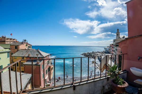 casa indipendente in vendita a Genova