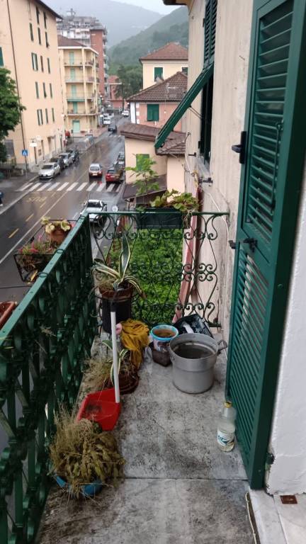 appartamento in vendita a Genova in zona Struppa