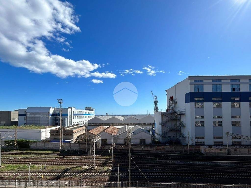 appartamento in vendita a Genova in zona Sestri Ponente
