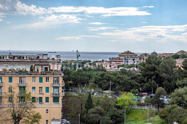 appartamento in vendita a Genova in zona Albaro