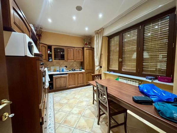 appartamento in vendita a Genova in zona Sestri Ponente