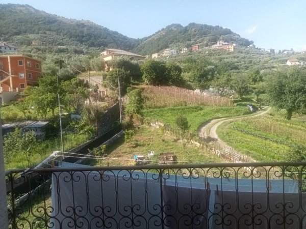 appartamento in vendita a Genova in zona Sturla