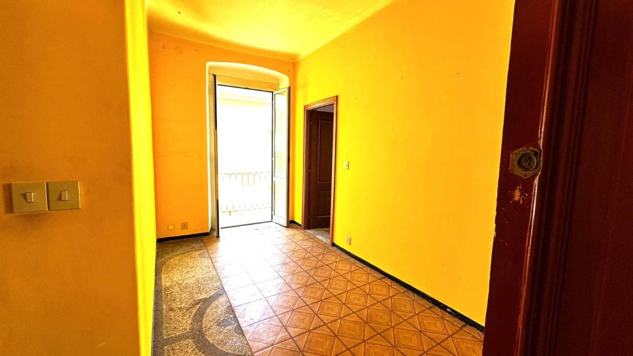 appartamento in vendita a Genova in zona Foce
