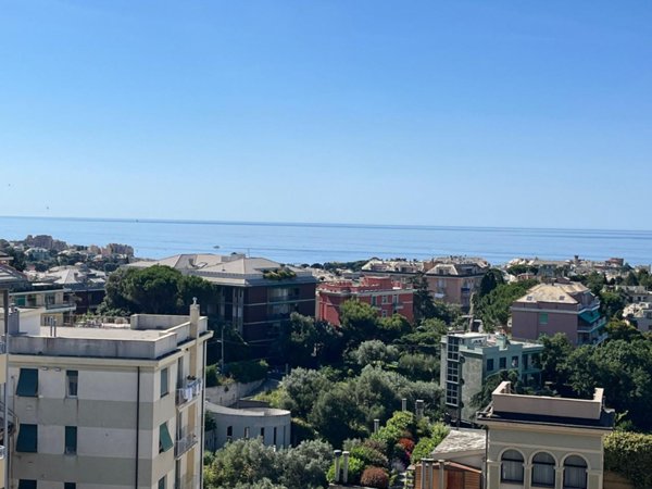 casa indipendente in vendita a Genova in zona Albaro