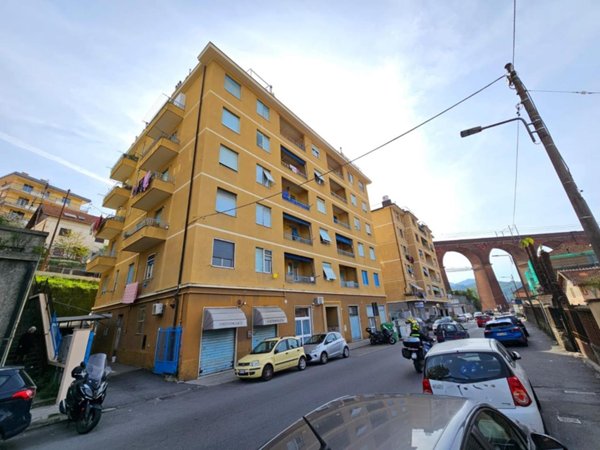 appartamento in vendita a Genova in zona Pontedecimo