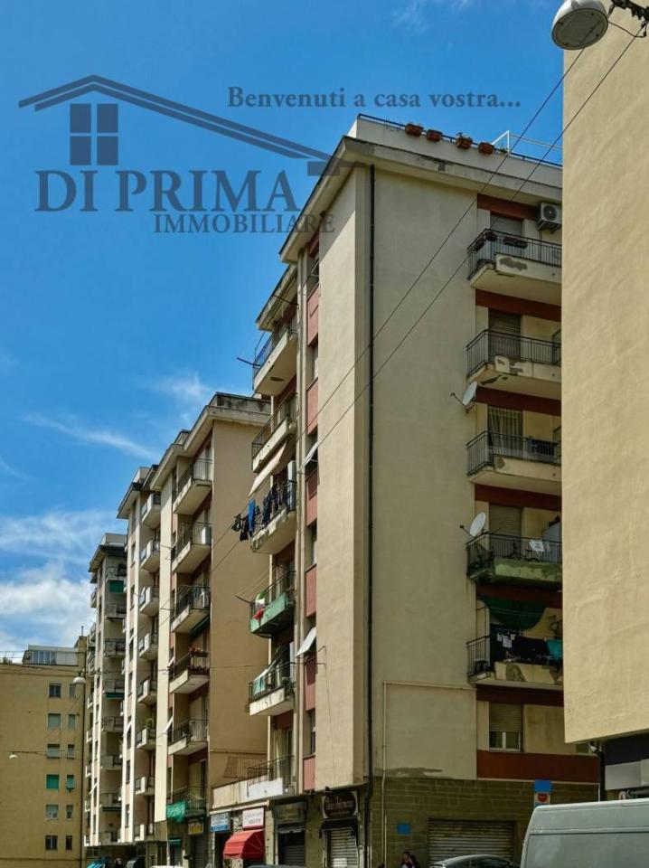 appartamento in vendita a Genova in zona Voltri