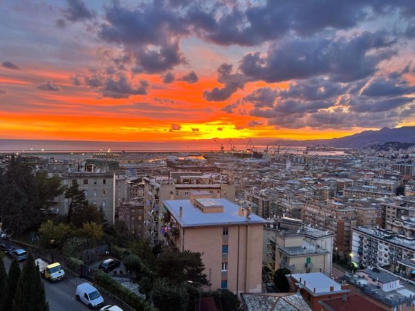 appartamento in vendita a Genova in zona Cornigliano
