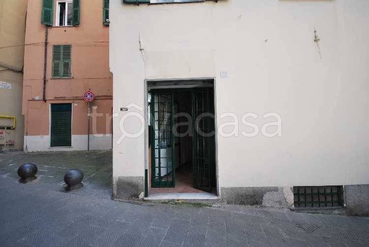trivano in vendita a Genova in zona Sottoripa / Maddalena / Molo
