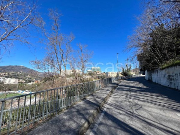 appartamento in vendita a Genova in zona Rivarolo