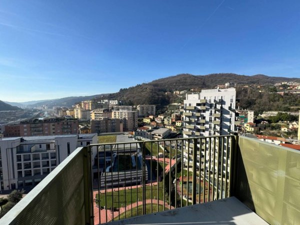 appartamento in vendita a Genova in zona Quarto dei Mille
