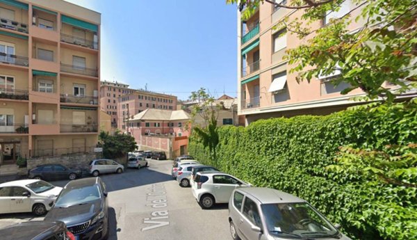appartamento in vendita a Genova in zona Sturla