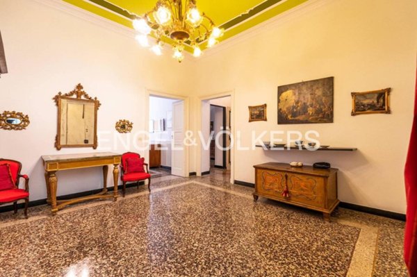appartamento in vendita a Genova in zona Centro Storico