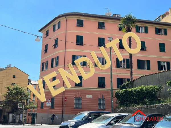 appartamento in vendita a Genova in zona Pegli