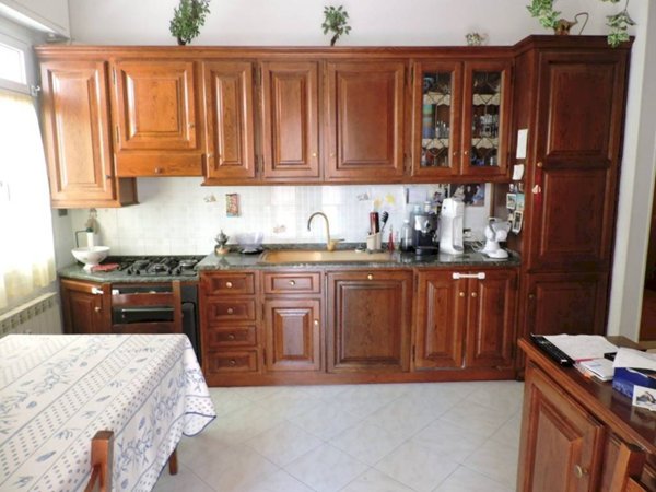 casa indipendente in vendita a Genova in zona Sampierdarena