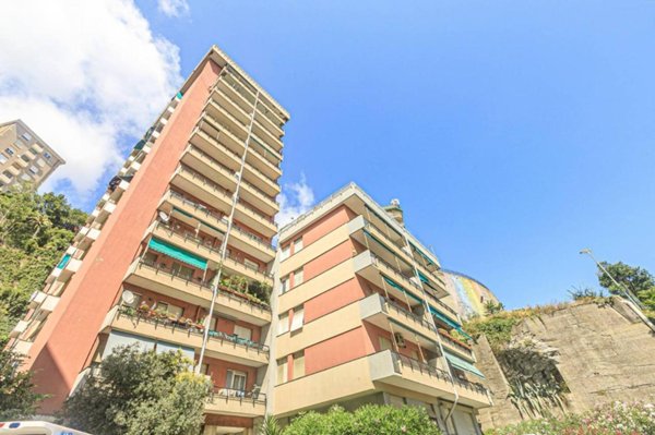 appartamento in vendita a Genova in zona San Benigno