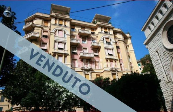 appartamento in vendita a Genova in zona Castelletto