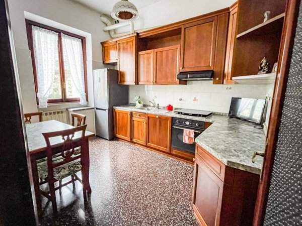 appartamento in vendita a Genova in zona Quezzi