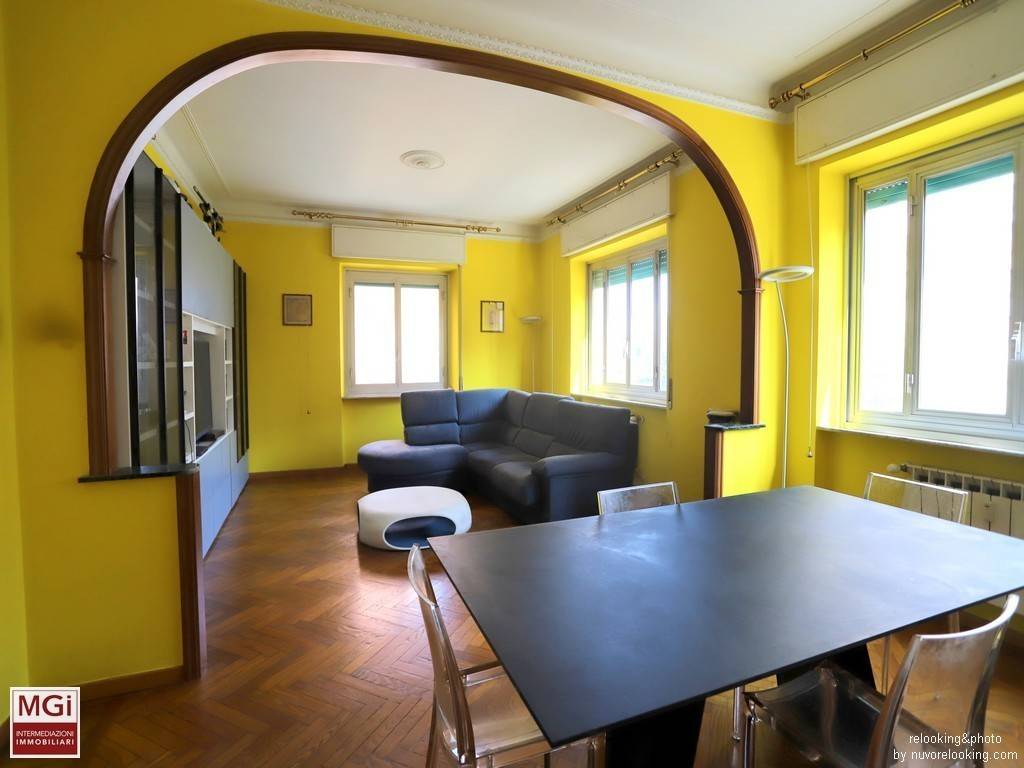 appartamento in vendita a Genova in zona Sampierdarena