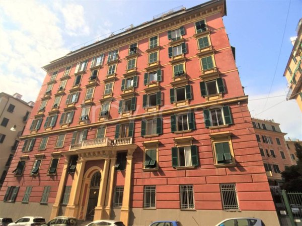 appartamento in vendita a Genova in zona Carignano