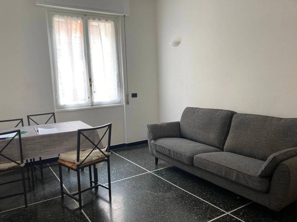 appartamento in vendita a Genova in zona Struppa