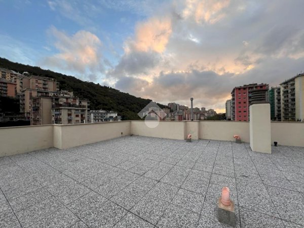 appartamento in vendita a Genova in zona Quezzi