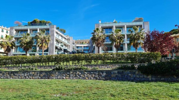 appartamento in vendita a Genova in zona Albaro