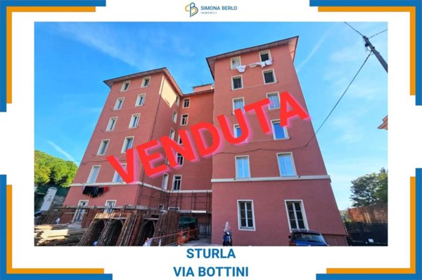 appartamento in vendita a Genova in zona Sturla