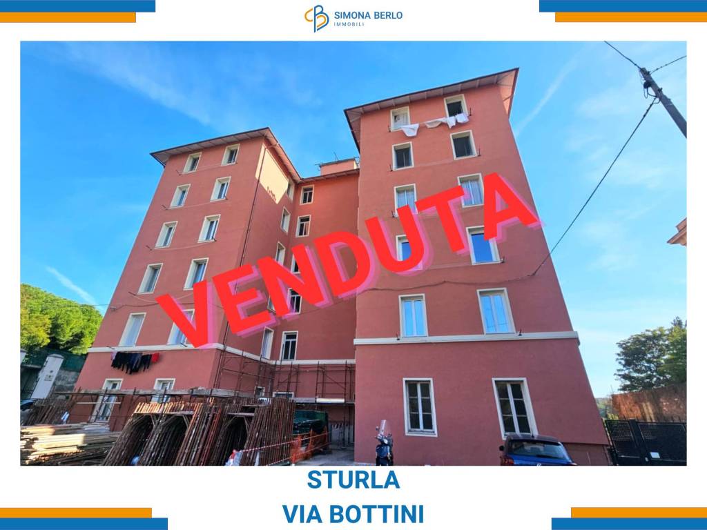 appartamento in vendita a Genova in zona Sturla