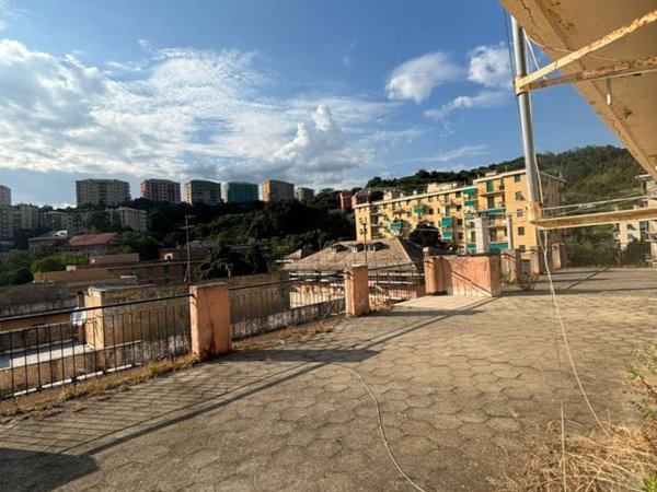 appartamento in vendita a Genova in zona Cornigliano