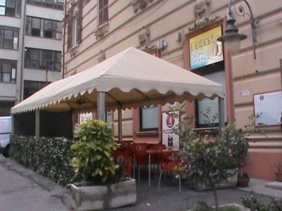 negozio in vendita a Genova in zona San Vincenzo