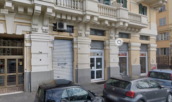 negozio in vendita a Genova