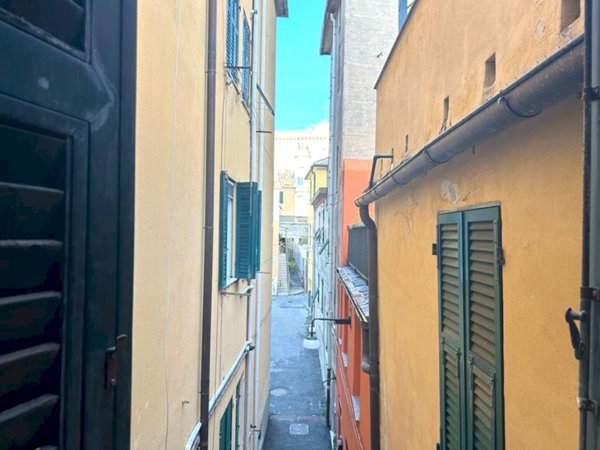 appartamento in vendita a Genova in zona Voltri