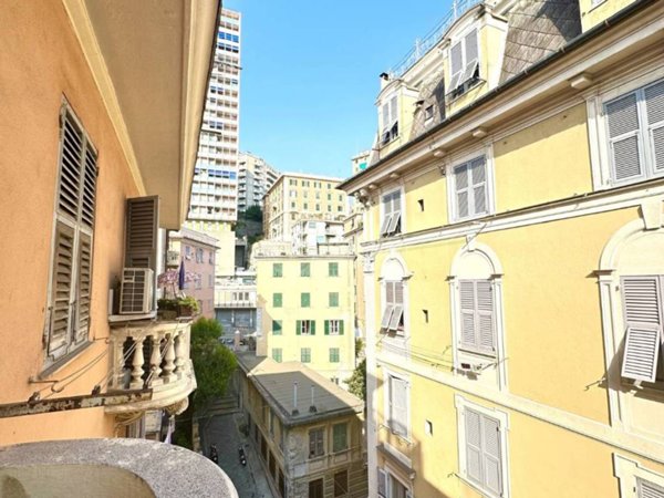 appartamento in vendita a Genova in zona Sampierdarena