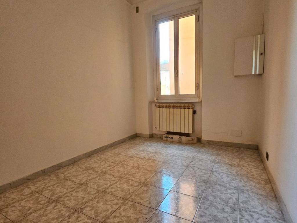 appartamento in vendita a Genova in zona Sestri Ponente