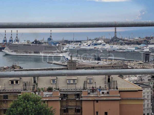 appartamento in vendita a Genova in zona Lagaccio / Granarolo