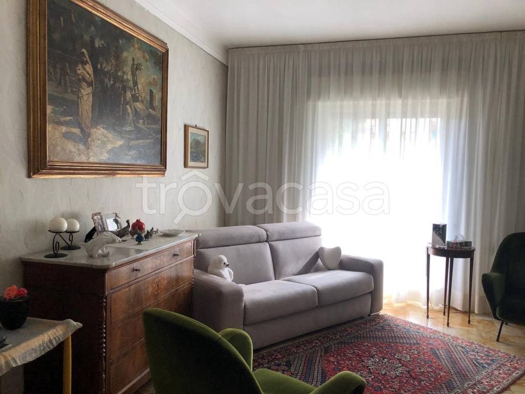 appartamento in vendita a Genova in zona Pegli